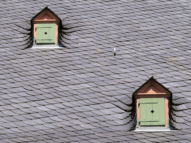 Roofing job near Center Point, IA